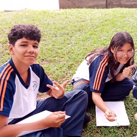 Liceo Campestre Crecer - Sembrando una nueva semilla